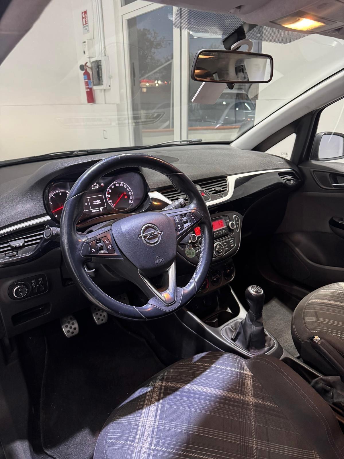 Opel Corsa 1.2 Coupé n-Joy