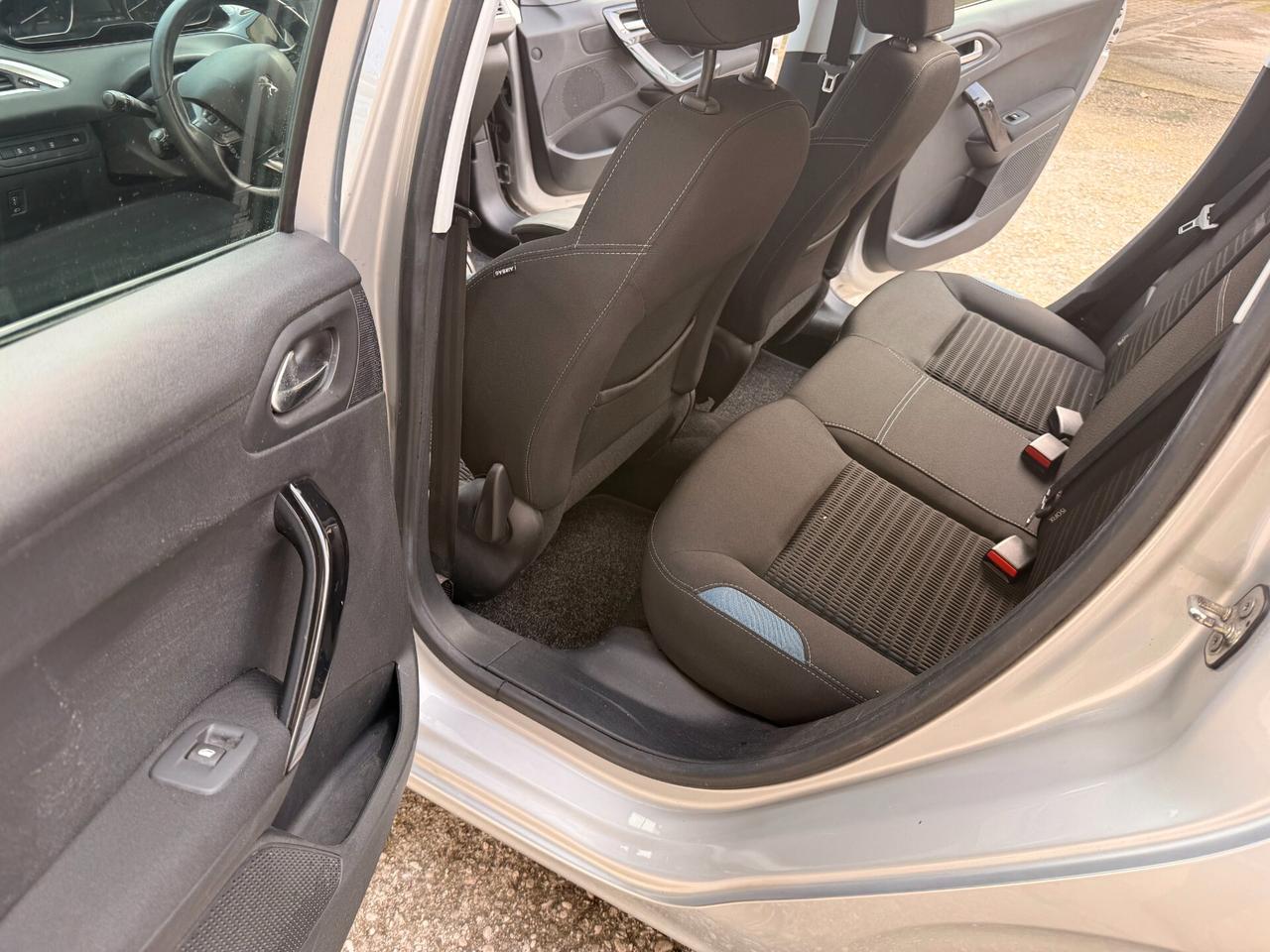 Peugeot 208 Hdi COME NUOVA Unico Proprietario