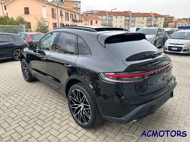 PORSCHE Macan 2.0