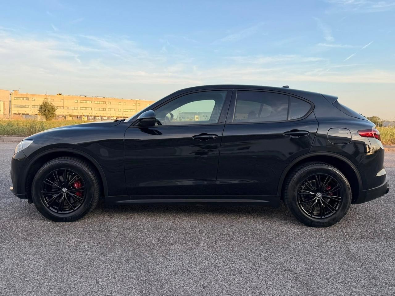 Alfa Romeo Stelvio 2.2 Turbodiesel 190 CV AT8 Q4 Sprint TotalBlack