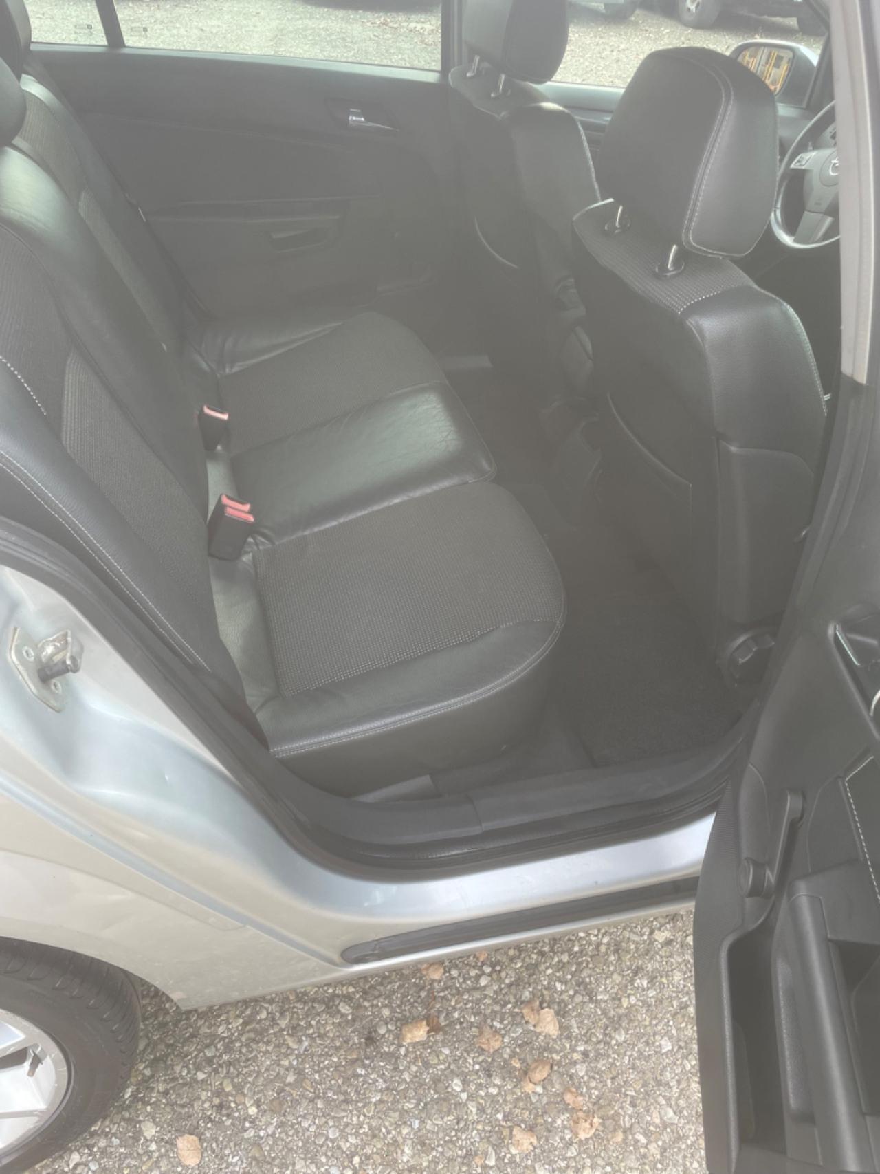 Opel Astra 1.9 CDTI 120CV Station Wagon Cosmo