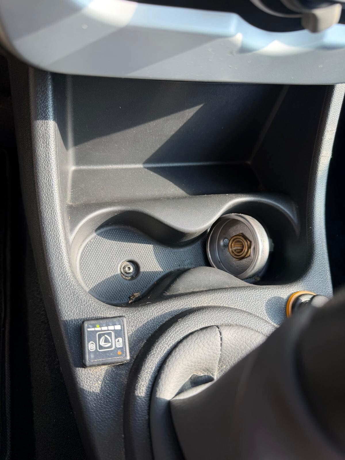 Dacia Sandero 1.4 8V Laureate Gpl