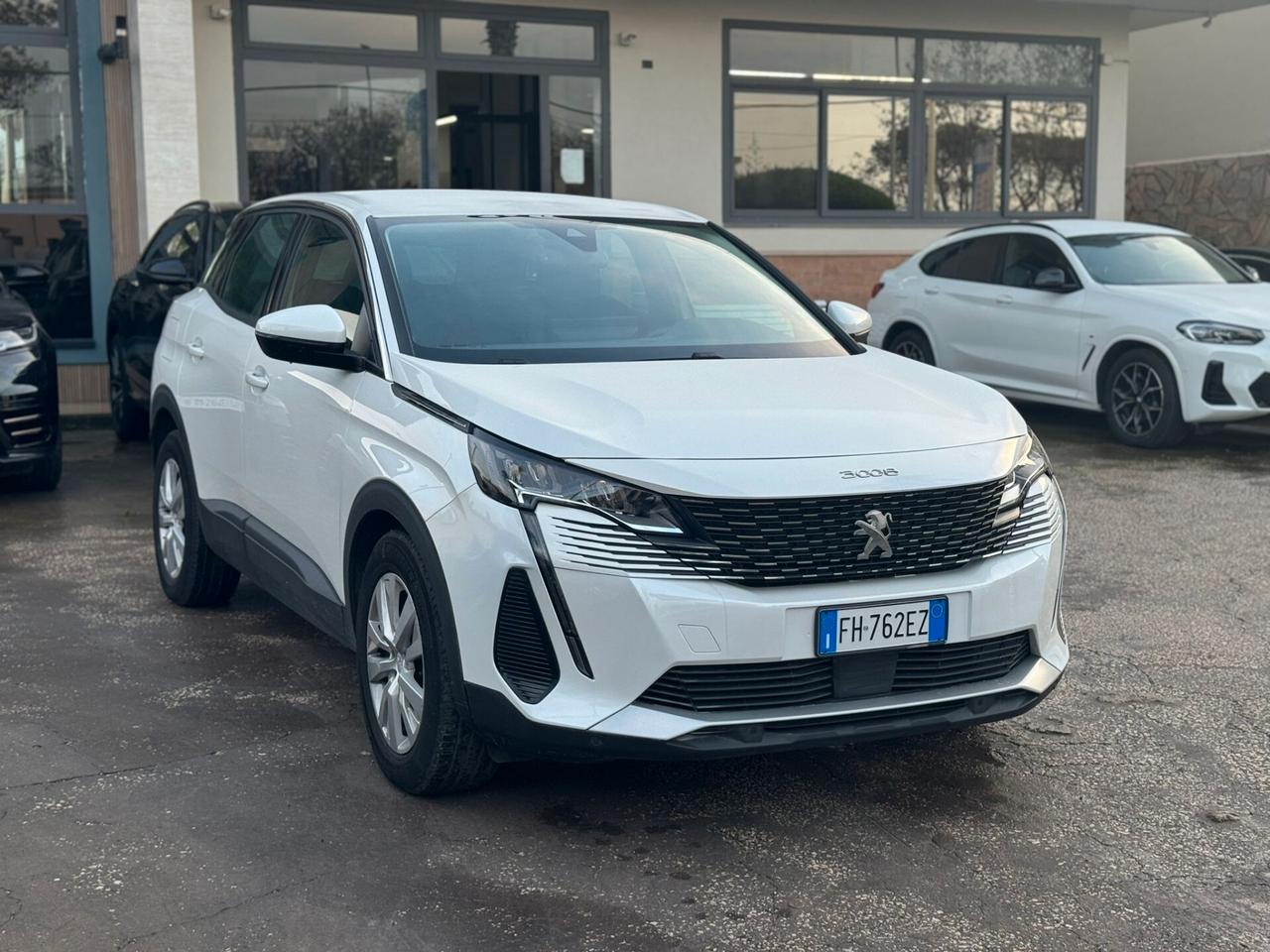 Peugeot 3008 BlueHDi 130 EAT8 Active Pack