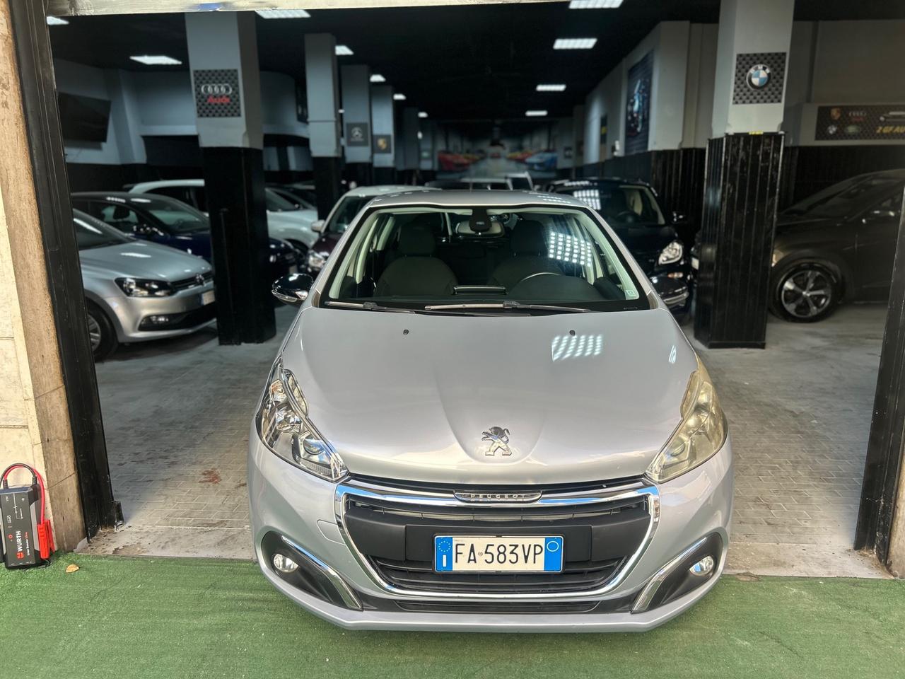 Peugeot 208 BlueHDi 75 5 porte Allure