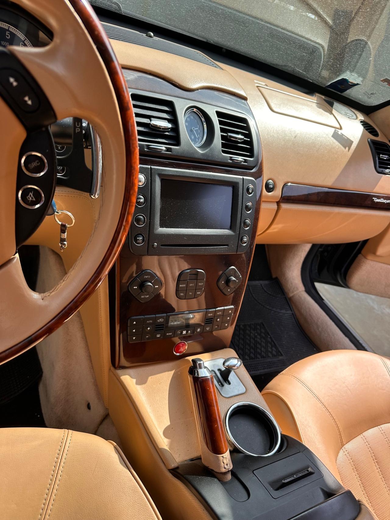 Maserati Quattroporte 4.2 V8