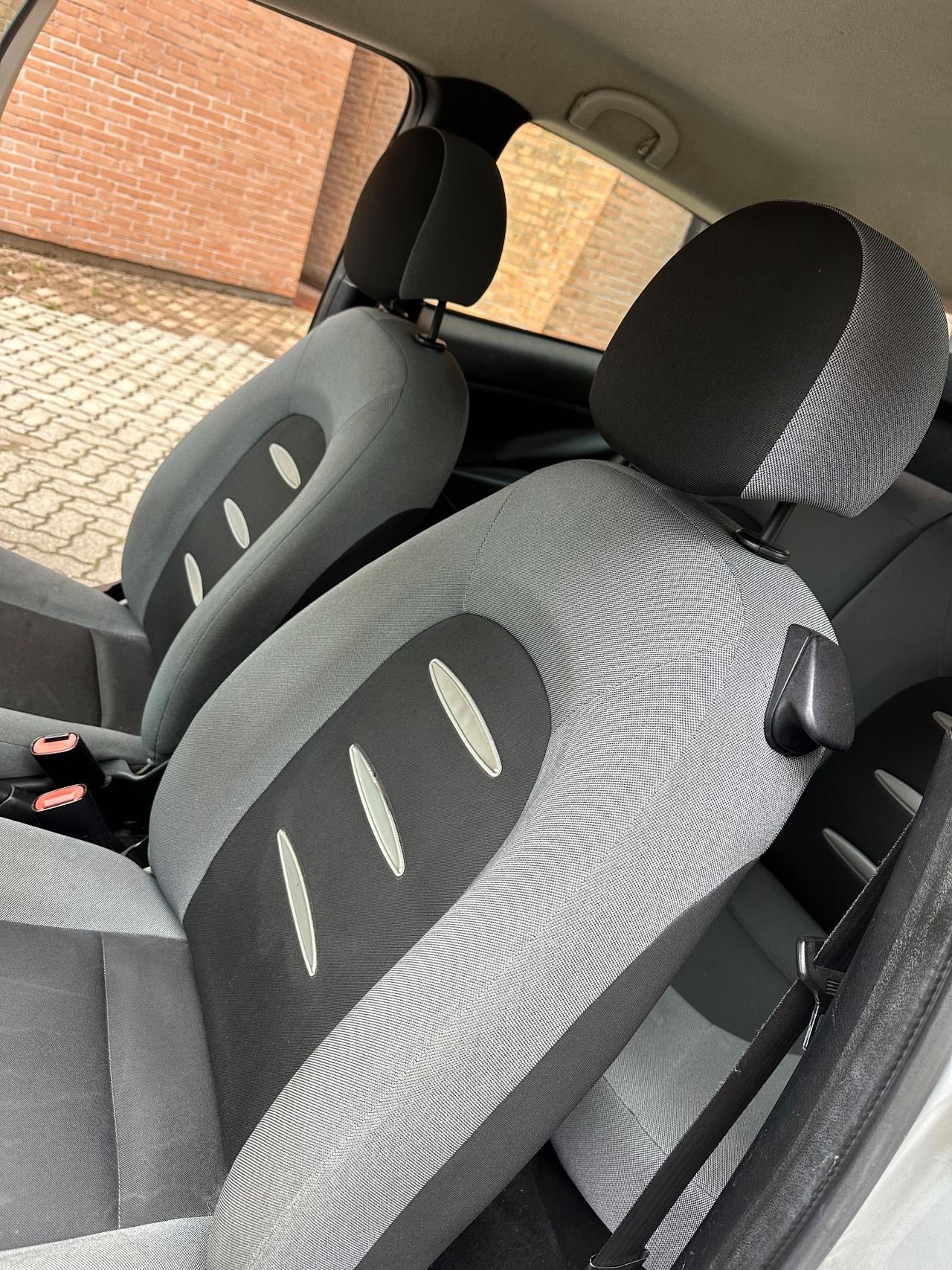 Lancia Ypsilon 1.2 Argento