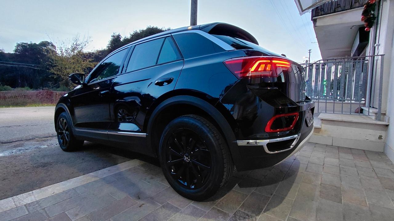 VW T-Roc 2.0 TDI 150 CV DSG STYLE UFFICIALE VOLKSW