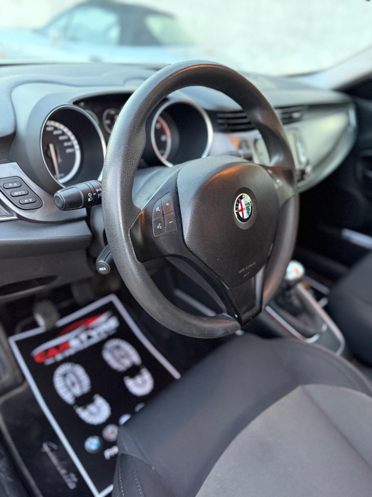 Alfa Romeo Giulietta 1.6 JTDm-2 105 CV Distinctive