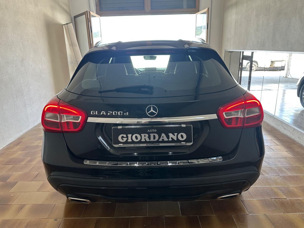 Mercedes-benz GLA 200 d 136 cv manuale