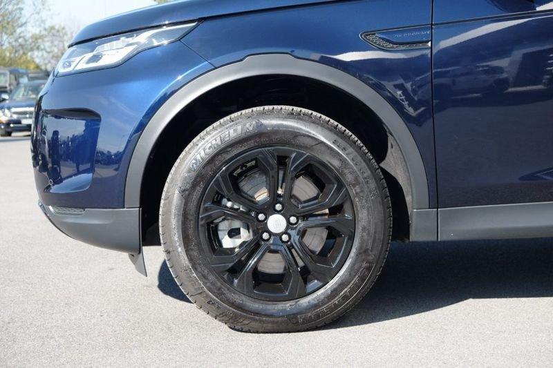 Land Rover Discovery Sport 2.0D AWD Auto S - BLACK PACK -