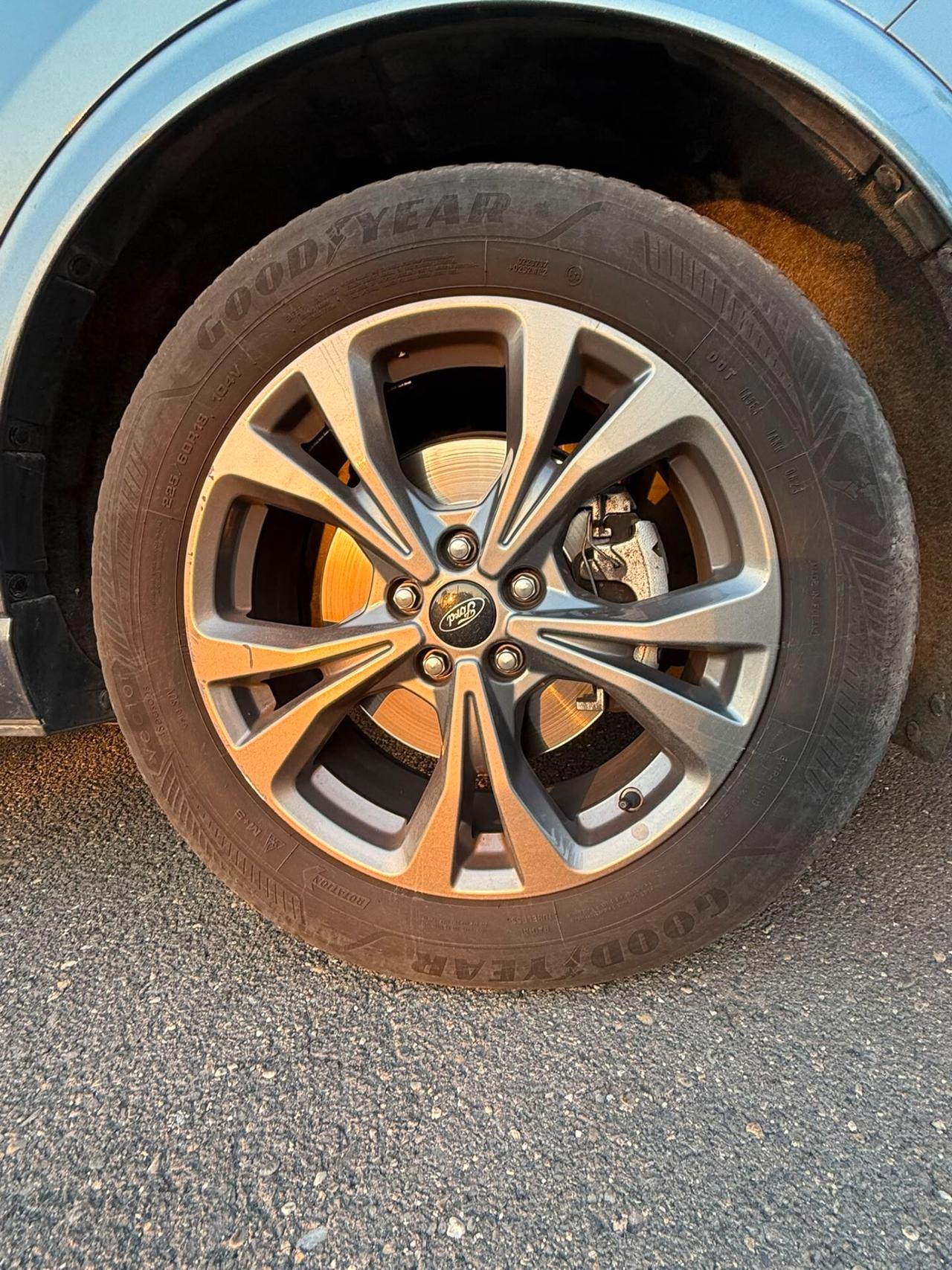 Ford Kuga 2.5 Plug In Hybrid 225 CV CVT 2WD ST-Line
