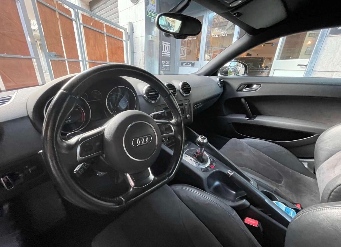 Audi TT Coupé 1.8 TFSI Advanced