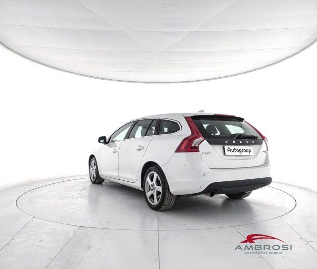 VOLVO V60 DRIVe