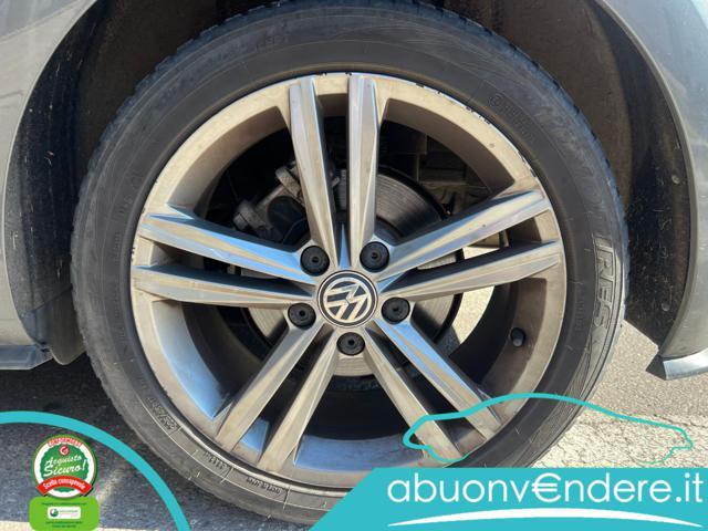 VOLKSWAGEN Golf 1.6 TDI 115 CV 5p. R-LINE