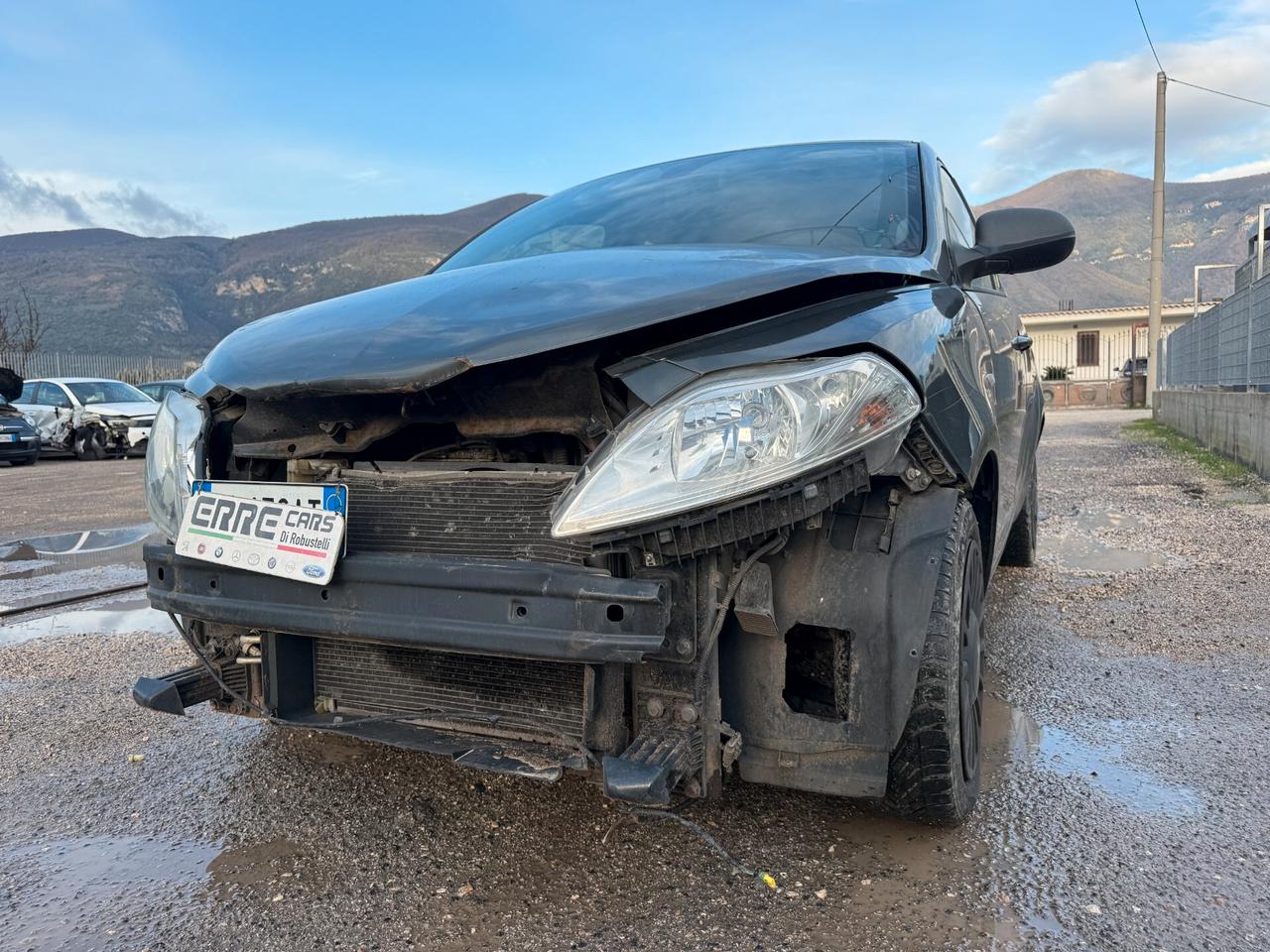 LANCIA YPSILON 2015 1.2 BENZ/GPL *MARCIANTE *AIRB OK