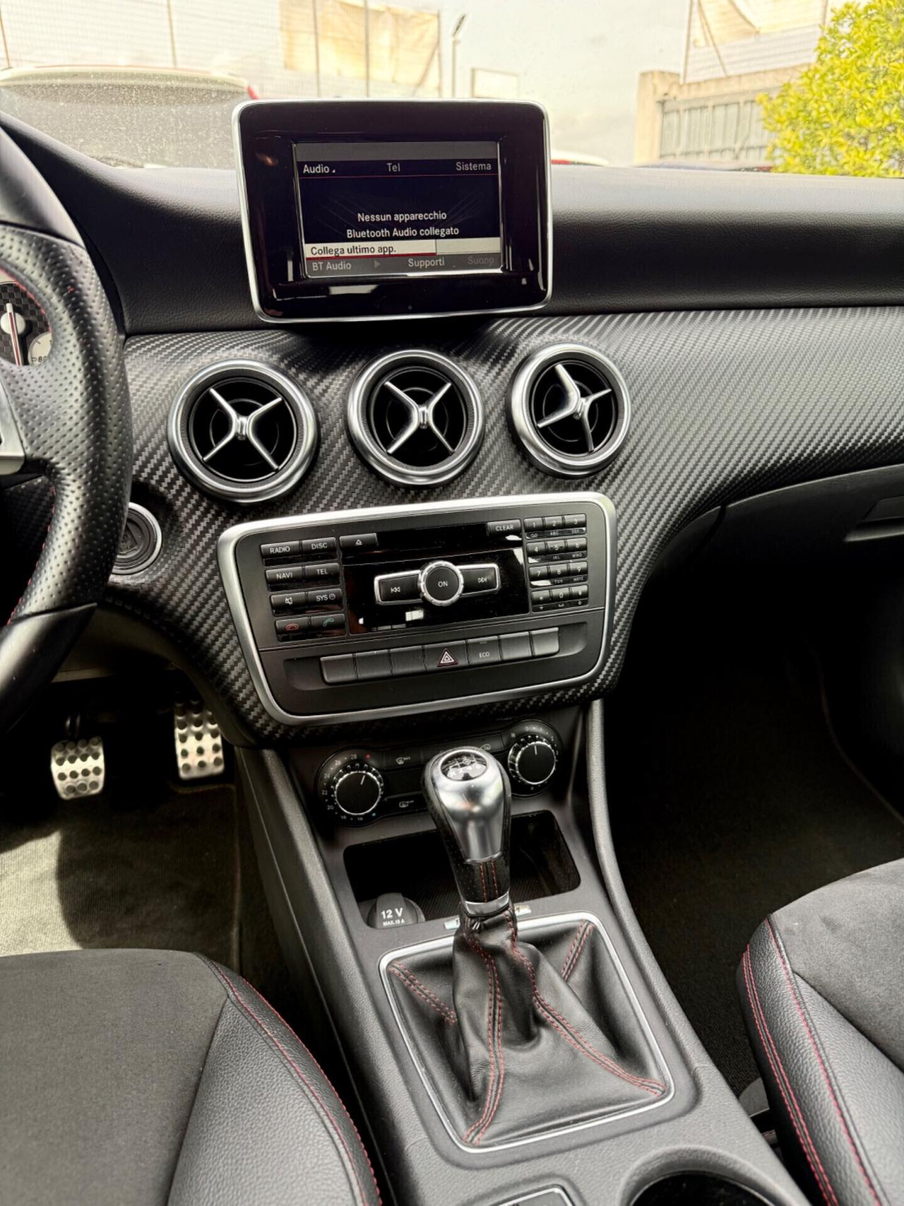 Mercedes-benz A 200 CDI Premium AMG,Xeno Led,interni in pelle e alcantara,ecc.