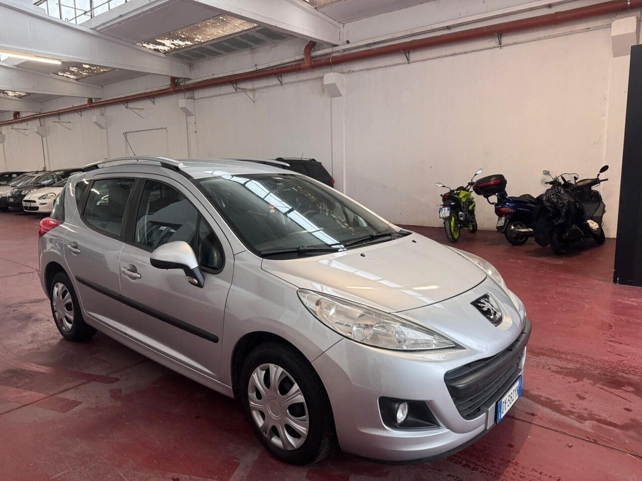 Peugeot 207 1.4 8V 75CV SW X Line ECO GPL NEOPAT