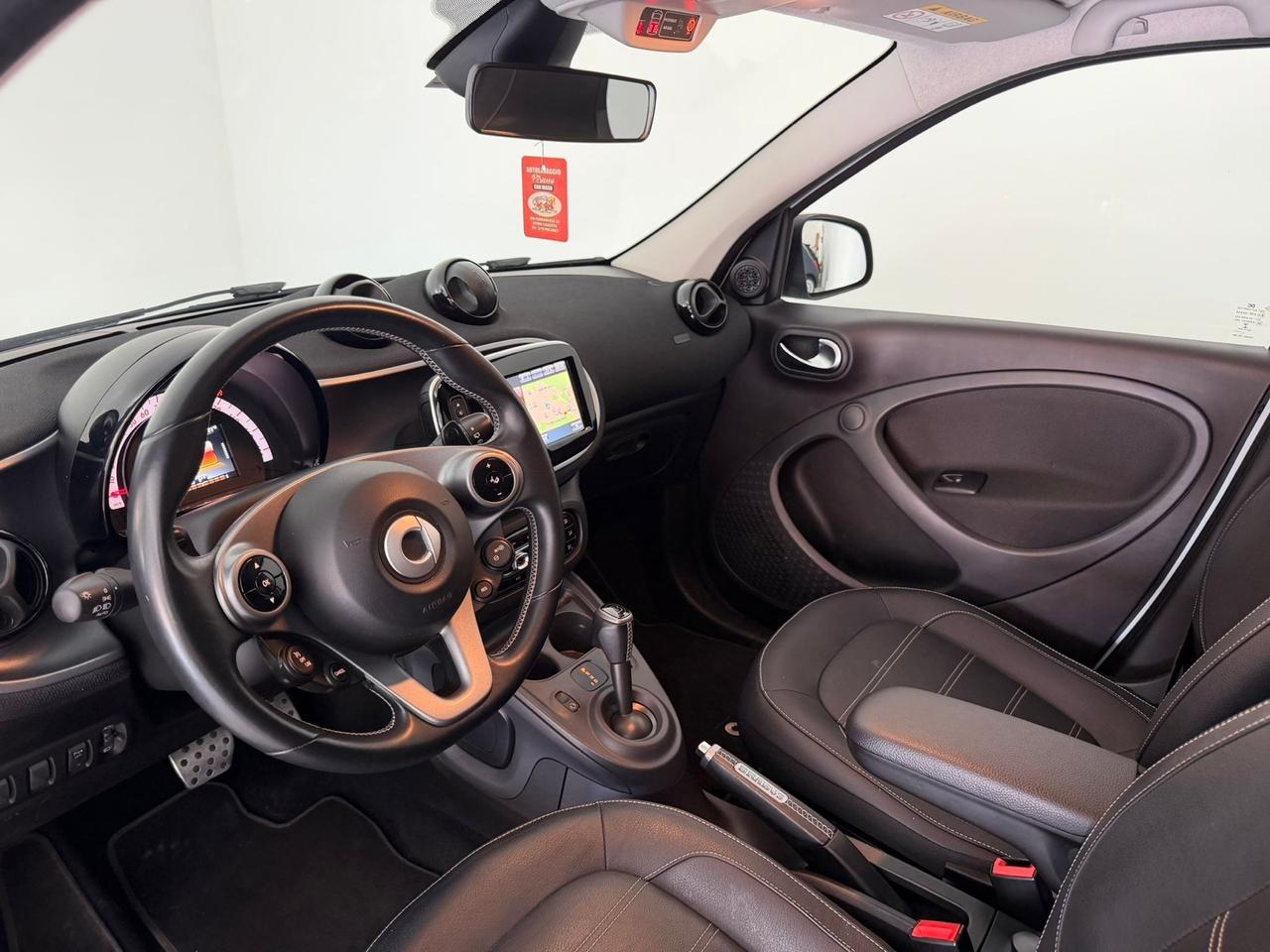 SMART FORFOUR PRIME ALLESTIMENTO BRABUS