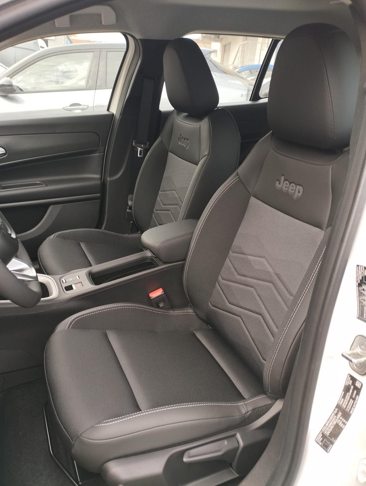 Jeep Avenger 1.2 Turbo 110 CV MHEV Altitude