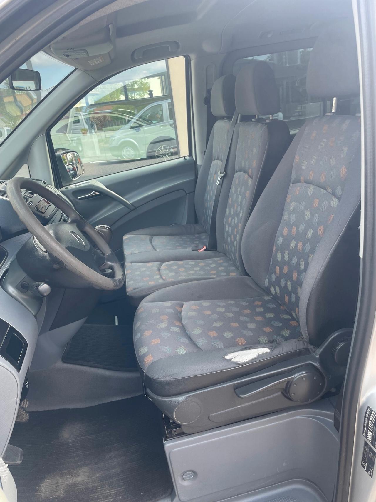 Mercedes-benz Vito 9 posti manuale
