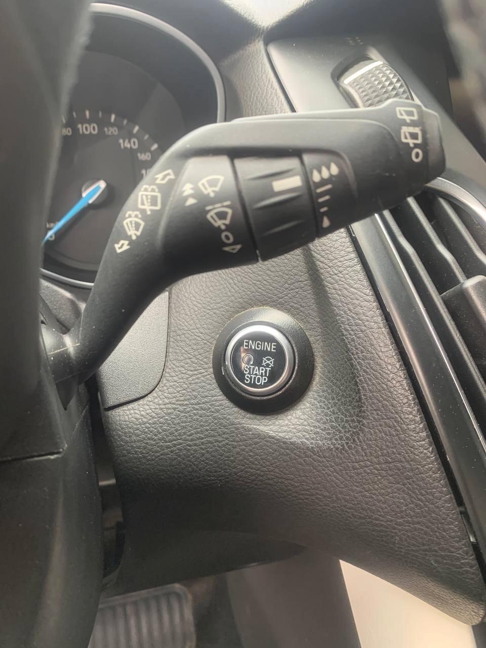 Ford Focus 1.5 TDCi 120 CV - ST Line - UNIPRO