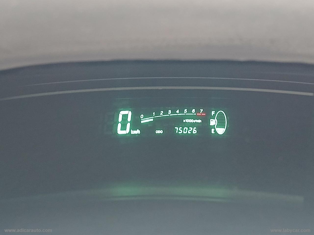 TOYOTA Yaris 1.0 16V 5p. Sol