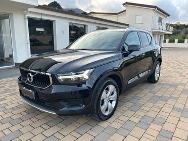Volvo XC40 D3 Momentum