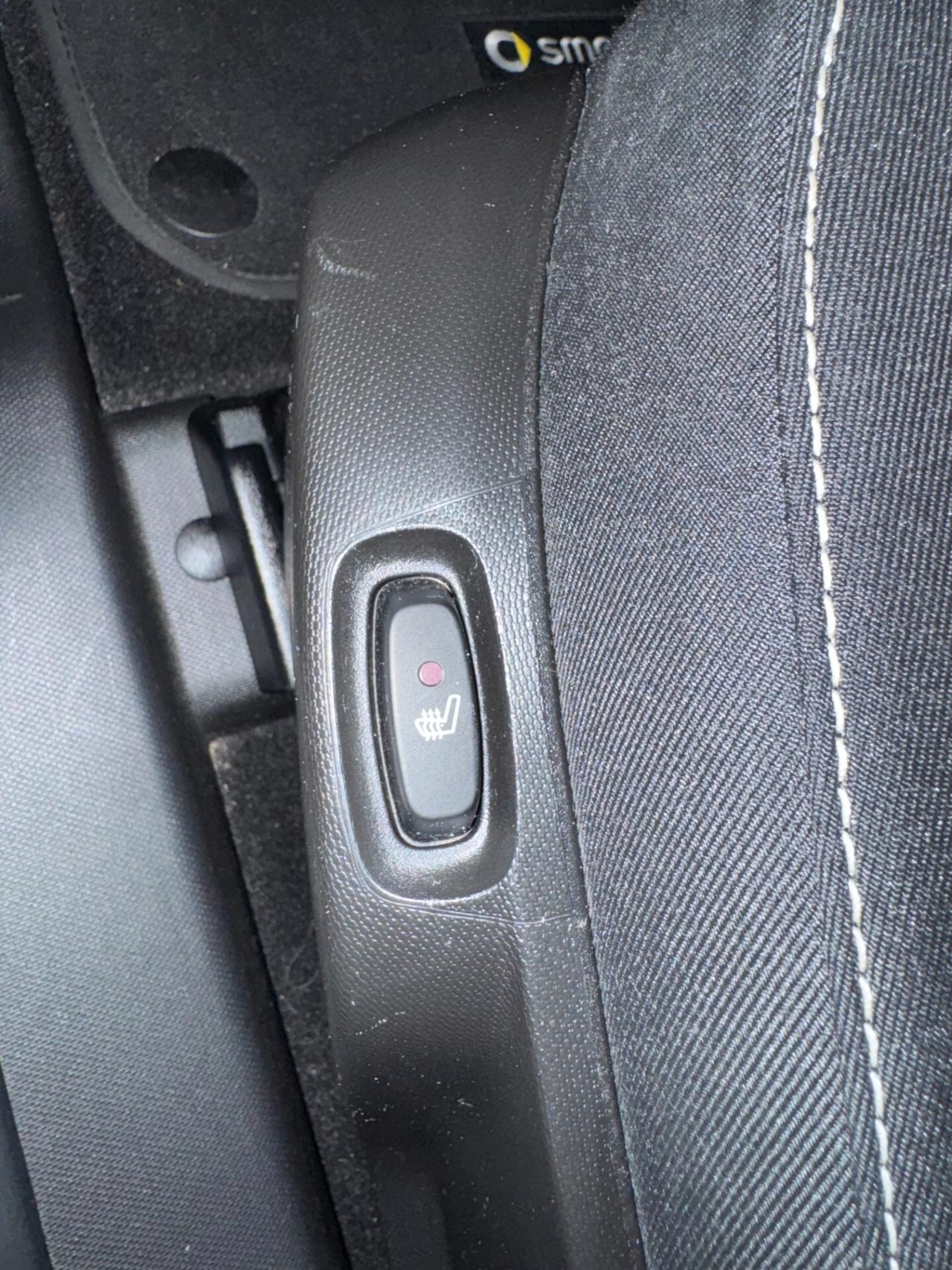 Smart ForTwo 1000 62 kW coupé passion