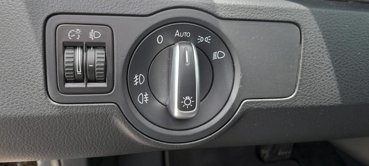 VOLKSWAGEN PASSAT 1.6 105 CV