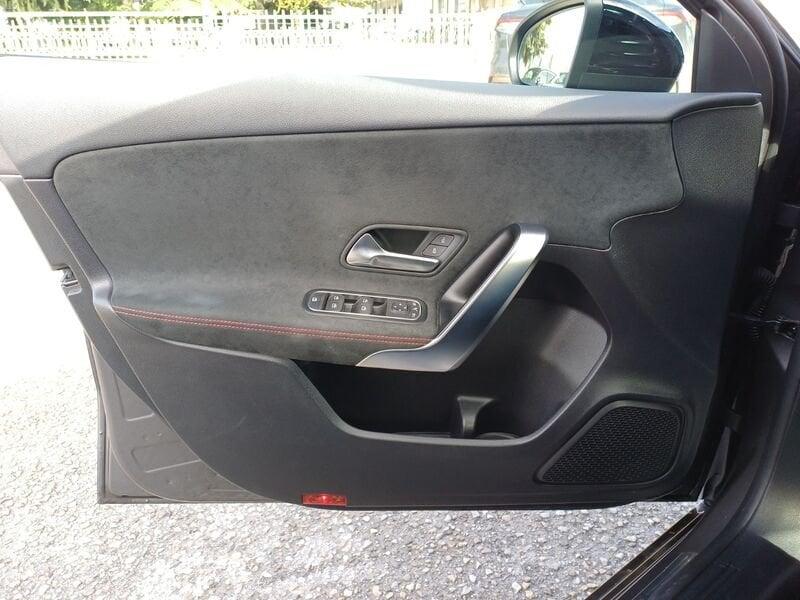 Mercedes-Benz Classe A A 200 d Automatic Premium NIGHT-PACK