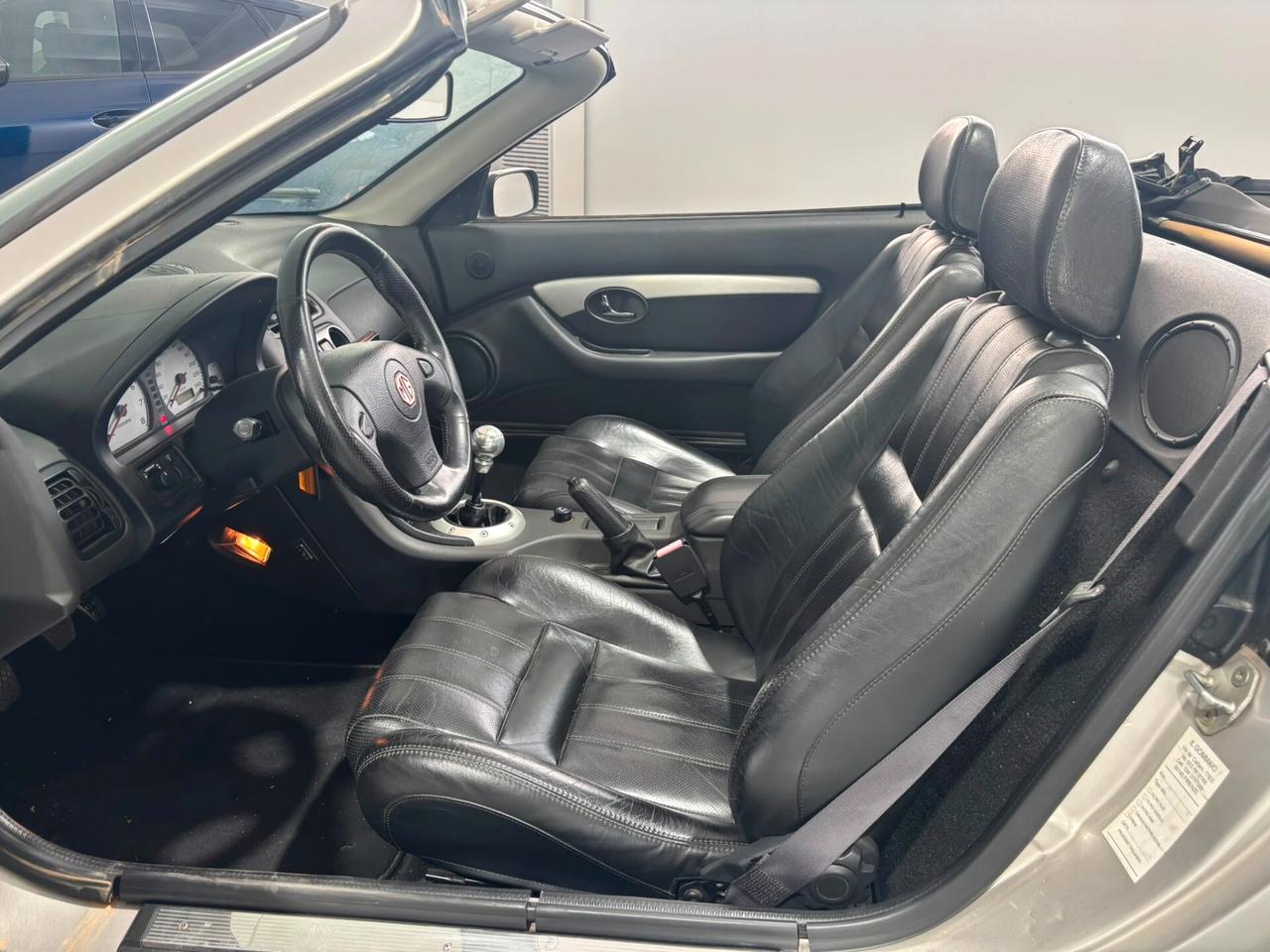 Mg MGF 1.8i cat