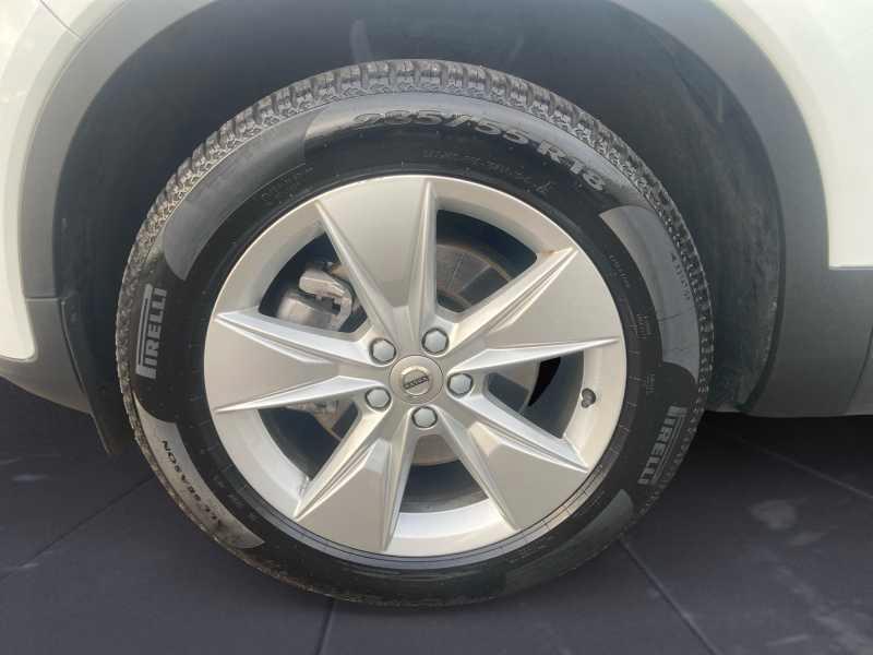 VOLVO XC40 2.0 b3 Core AuTo