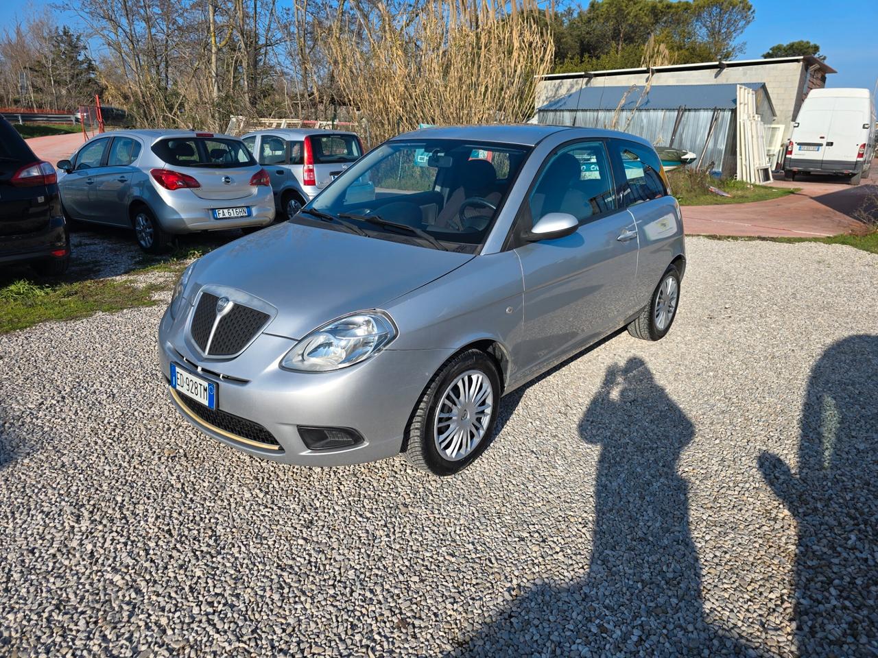 Lancia Ypsilon 1.3 MJT 75 CV Argento