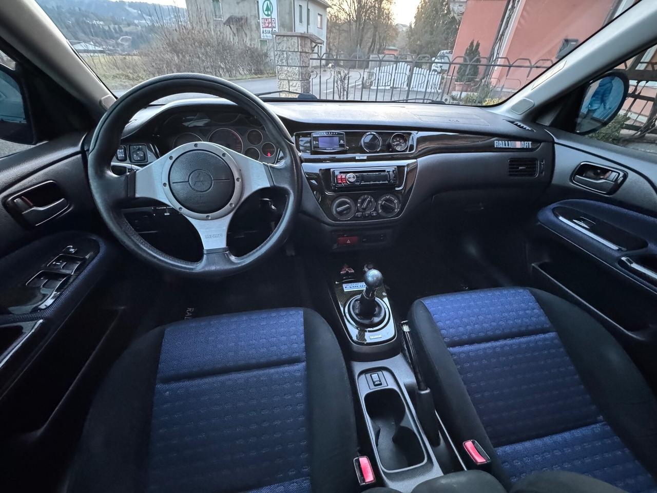 Mitsubishi Lancer 2.0 4p. 4WD Evo VIII GSR