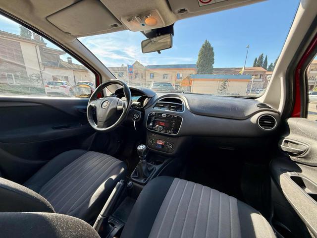 FIAT Punto 1.4 8V 5 porte Natural Power Street