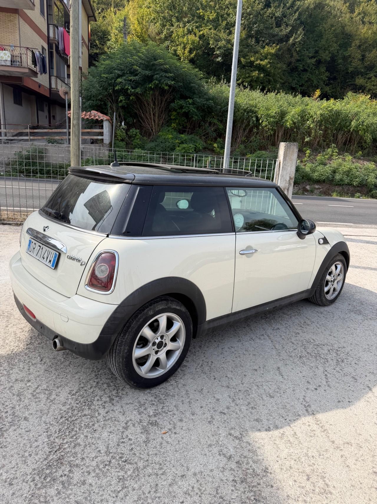 Mini 1.6 16V Cooper D