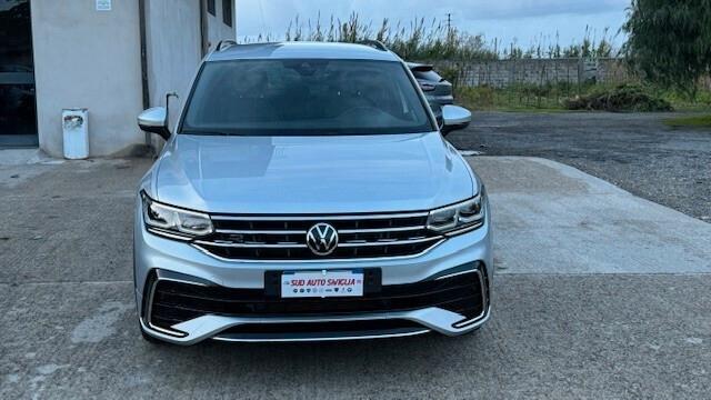 Volkswagen Tiguan 2.0 TDI 150 CV SCR DSG R-Line