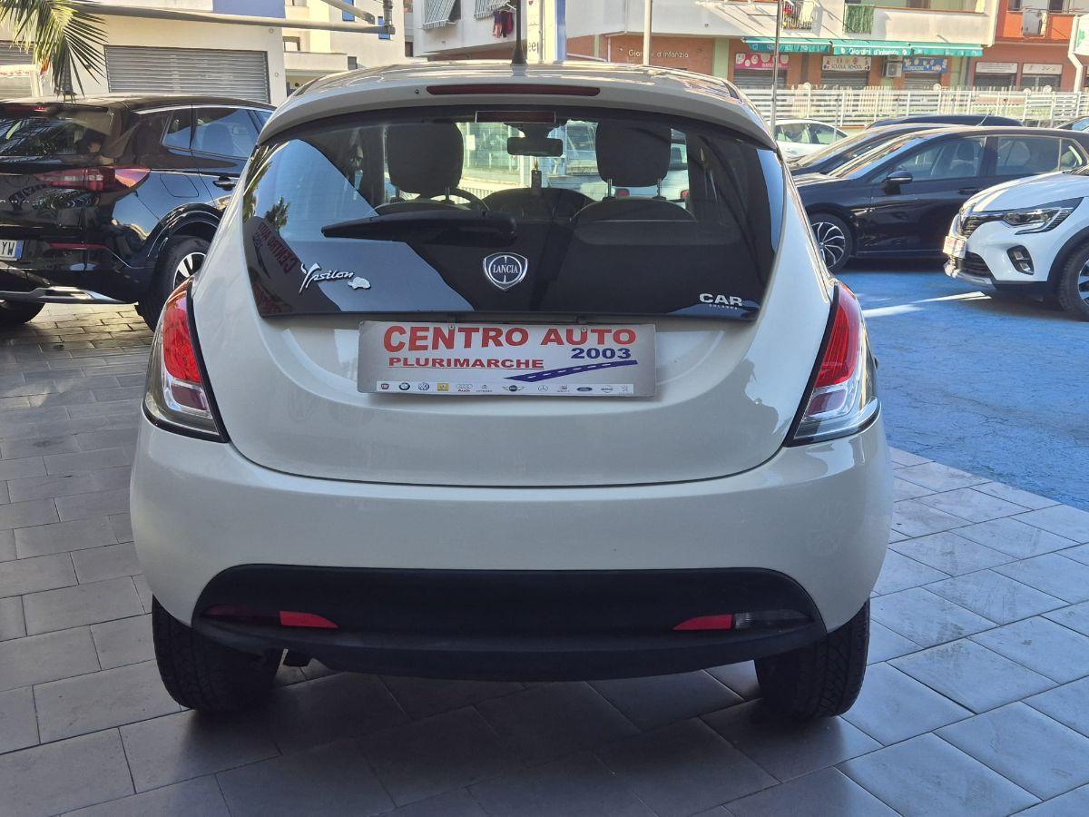LANCIA - Ypsilon - 0.9 T.Air 85 CV 5 porte Metano Ecochic Gold
