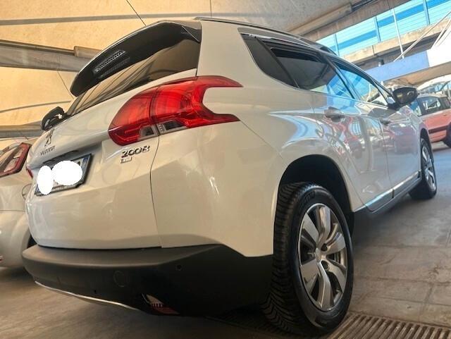 PEUGEOT 2008 AUTOMATICO SOLI 77 MILA KM! FULL