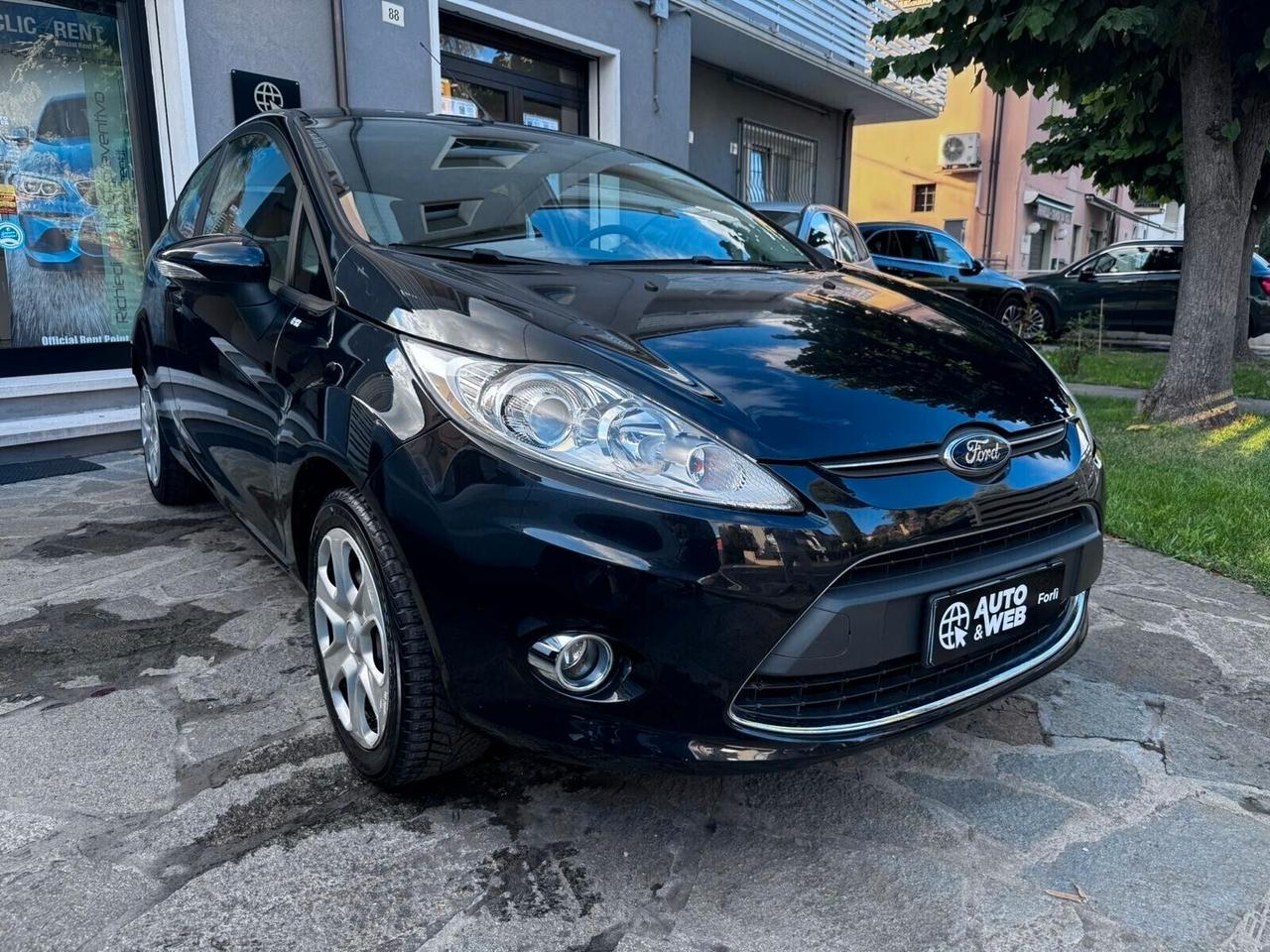 FORD FIESTA 1.4 TDCi 68cv 3p TITANIUM NEOPATENTATI