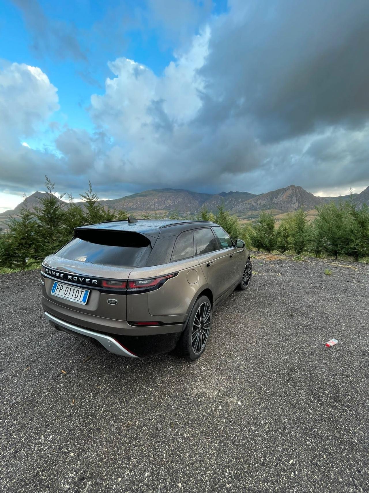 Land Rover Range Rover Velar Range Rover Velar 2.0D I4 240 CV R-Dynamic