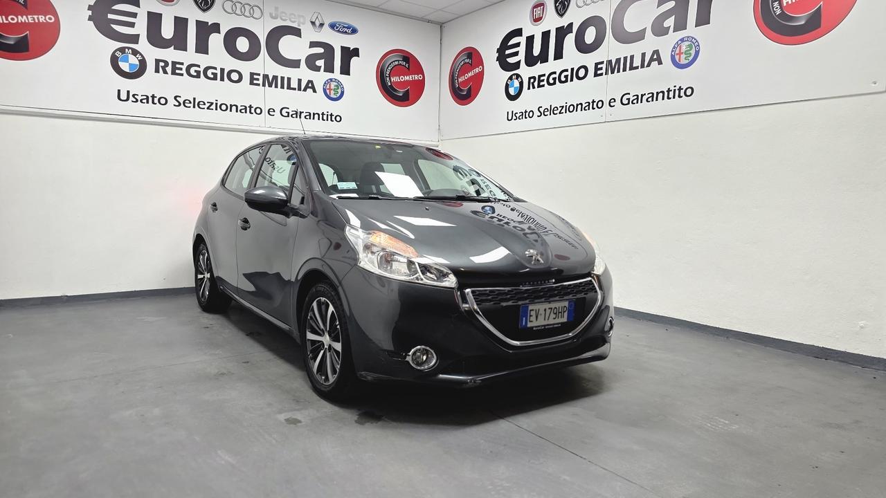 Peugeot 208 1.4 HDi 68 CV 5 porte Allure 07/2014 Neopatentati Euro 5B