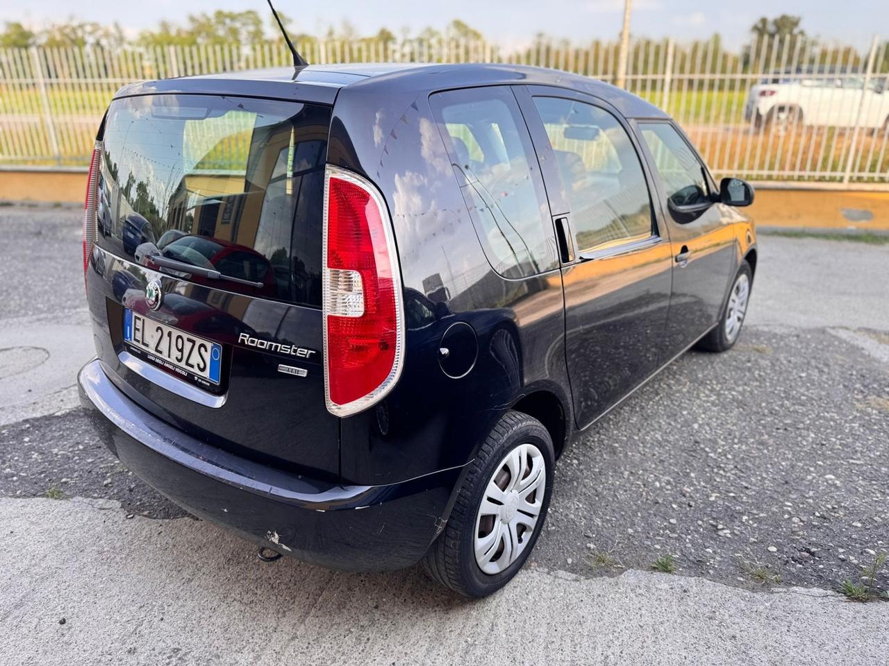 Skoda Roomster 1.6 TDI CR 90CV Active
