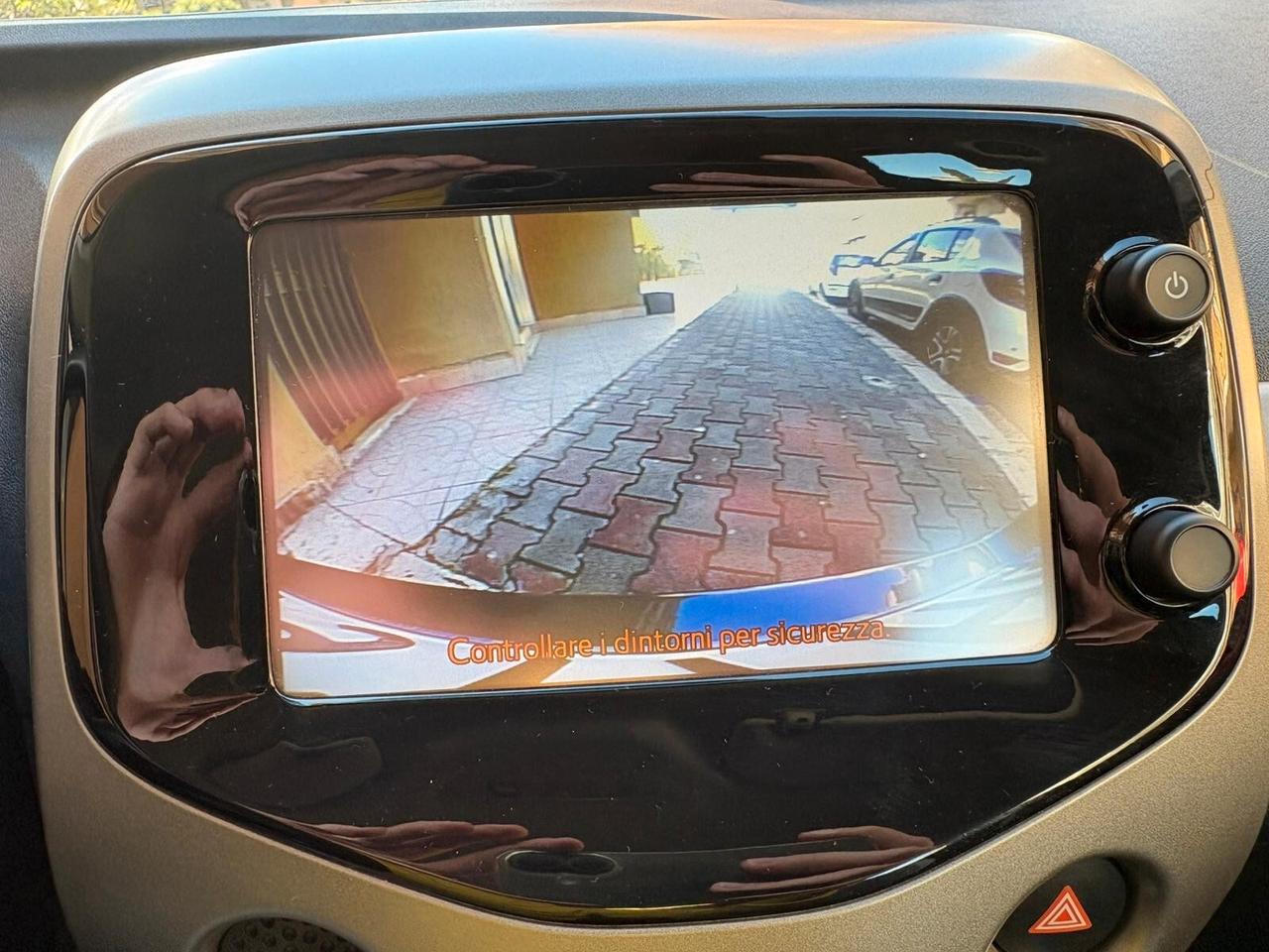 Toyota Aygo 1.0 VVT-i 69 CV 5 porte x-clusiv