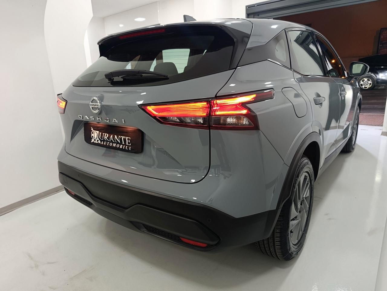 Nissan Qashqai MHEV 140 CV Business