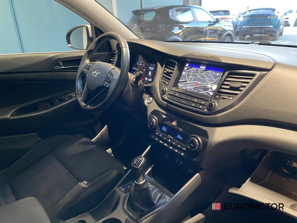 Hyundai Tucson 1.7 CRDi Xpossible 2WD