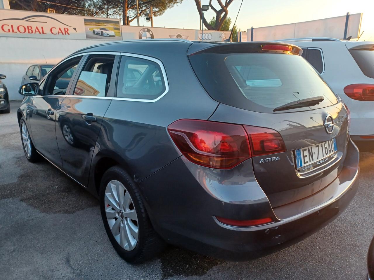 Opel Astra 1.7 CDTI 110CV Sports Tourer Cosmo