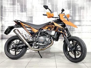 KTM 690 Supermoto LC4