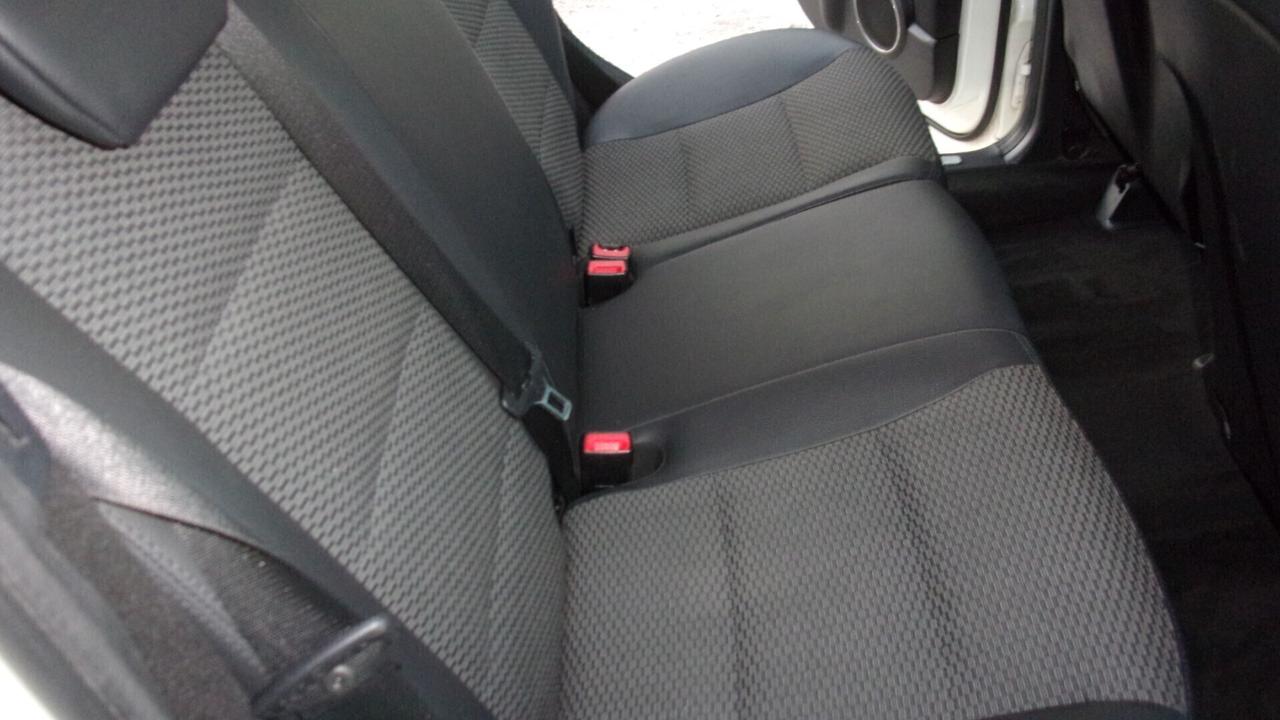 Mercedes-benz B 180 BlueEFFICIENCY Sport GPL