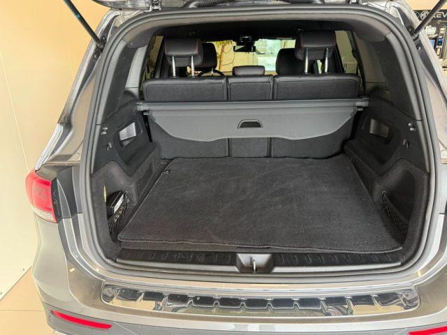 MERCEDES-BENZ GLB 180 d Automatic Sport